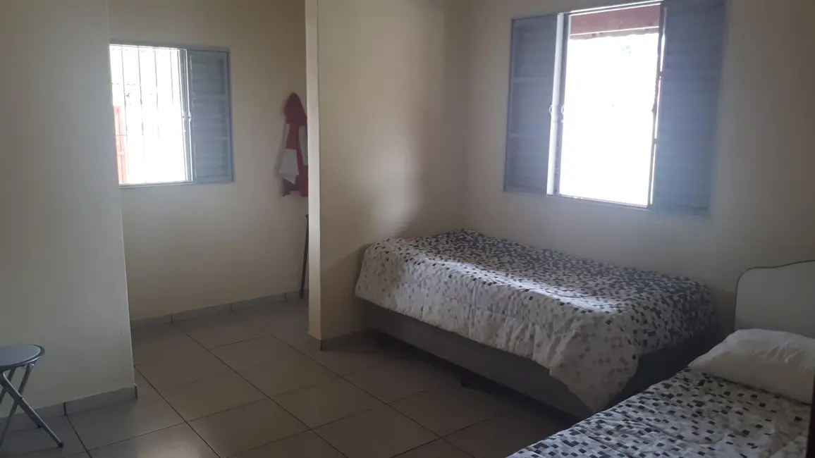 Foto 4 de Casa com 1 quarto à venda, 82m2 em Residencial Campos Maia, Pindamonhangaba - SP