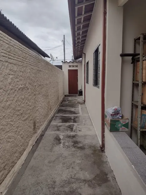 Foto 3 de Casa com 2 quartos à venda, 176m2 em Parque Senhor do Bonfim, Taubate - SP