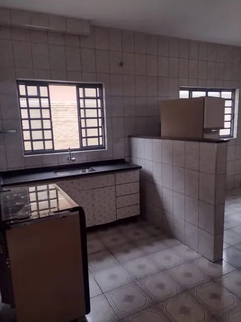 Foto 4 de Casa com 2 quartos à venda, 176m2 em Parque Senhor do Bonfim, Taubate - SP