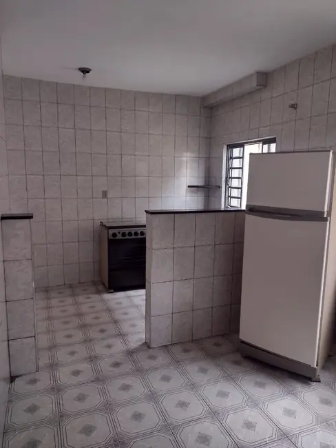 Foto 5 de Casa com 2 quartos à venda, 176m2 em Parque Senhor do Bonfim, Taubate - SP