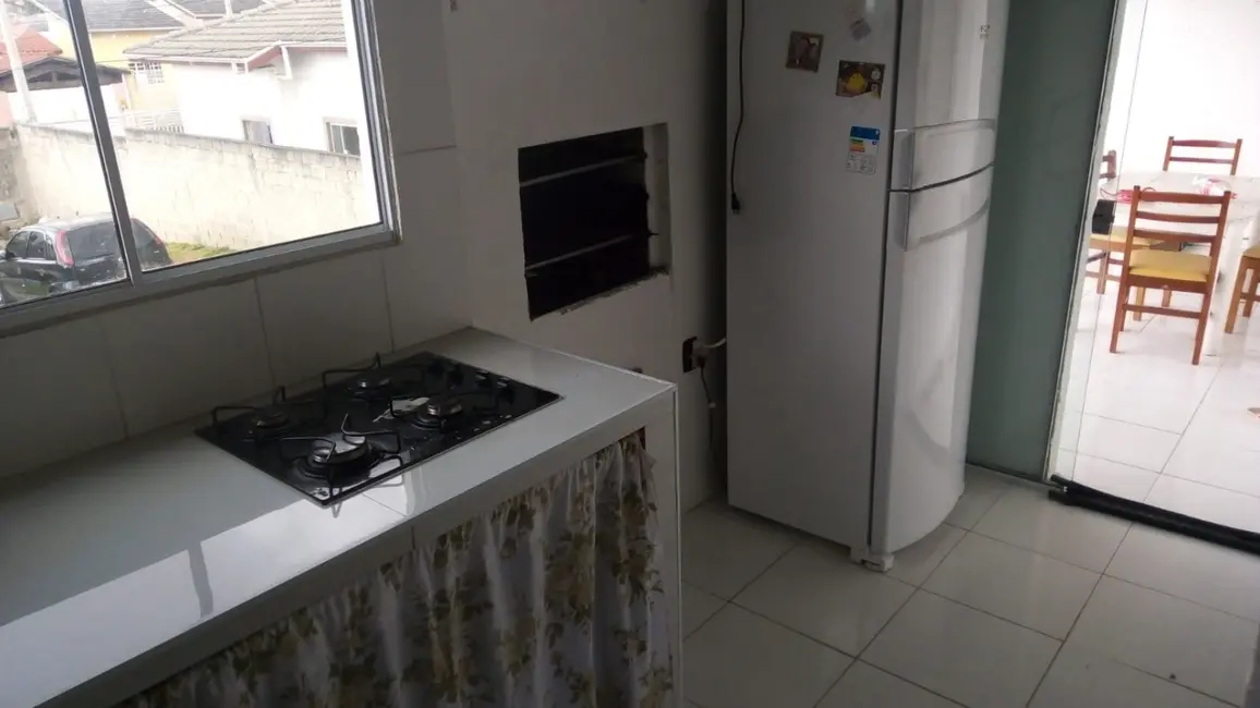 Foto 3 de Casa com 2 quartos à venda, 70m2 em Residencial e Comercial Cidade Jardim, Pindamonhangaba - SP