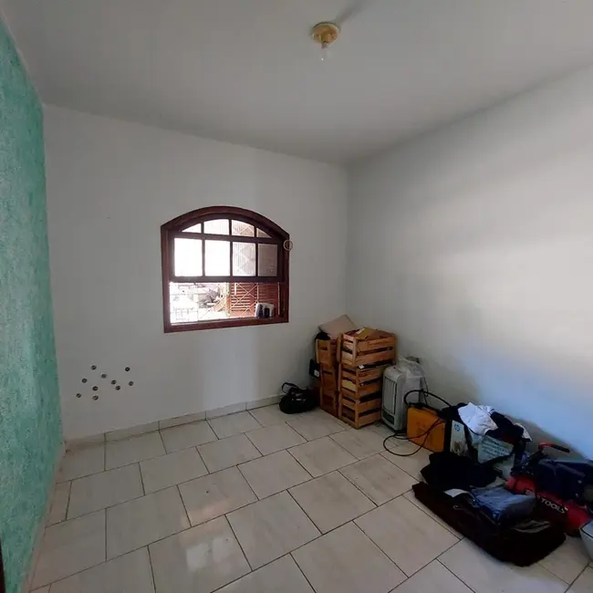 Foto 5 de Casa com 3 quartos à venda, 110m2 em Jardim Garcez, Taubate - SP