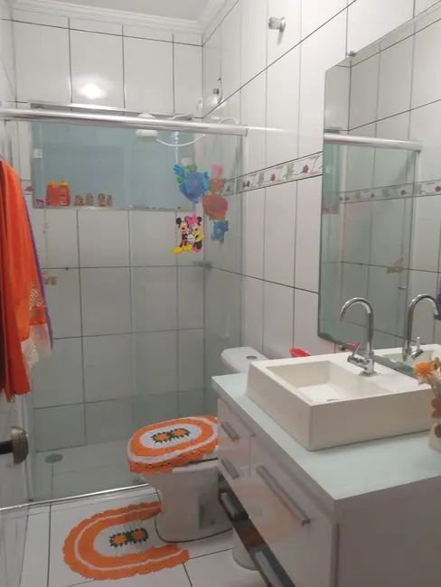 Foto 9 de Sobrado com 3 quartos à venda, 182m2 em Residencial Pasin, Pindamonhangaba - SP