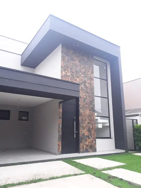 Foto 2 de Casa de Condomínio com 3 quartos à venda, 242m2 em Taubate - SP