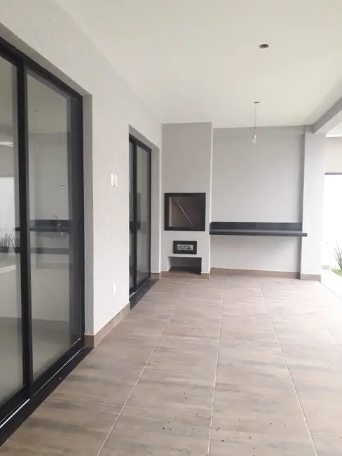 Foto 6 de Casa de Condomínio com 3 quartos à venda, 242m2 em Taubate - SP