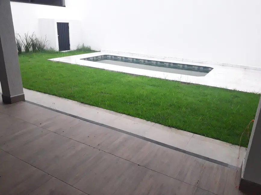 Foto 7 de Casa de Condomínio com 3 quartos à venda, 242m2 em Taubate - SP