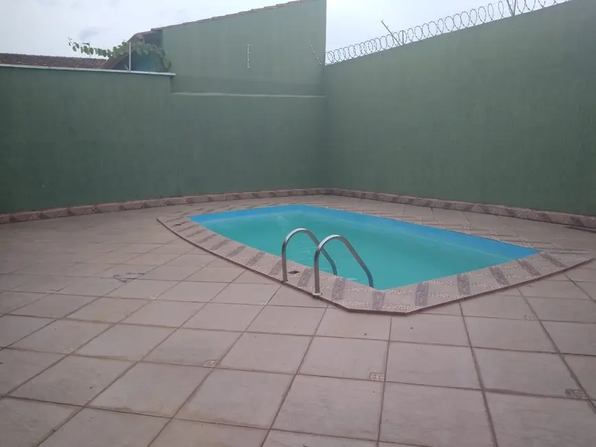 Foto 7 de Sobrado com 3 quartos à venda, 260m2 em Vila São Geraldo, Taubate - SP