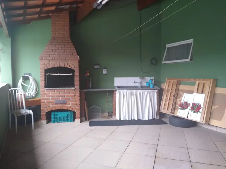 Foto 6 de Sobrado com 3 quartos à venda, 260m2 em Vila São Geraldo, Taubate - SP