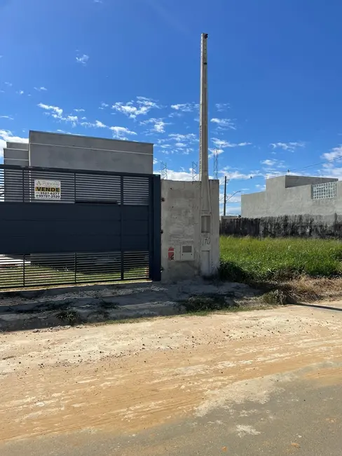 Foto 3 de Casa com 2 quartos à venda, 70m2 em Pindamonhangaba - SP