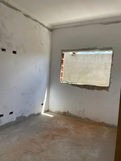 Foto 8 de Casa com 2 quartos à venda, 70m2 em Pindamonhangaba - SP