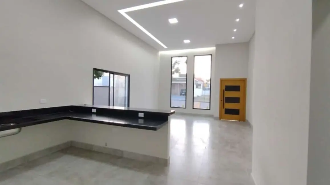 Foto 3 de Casa de Condomínio com 3 quartos à venda, 141m2 em Bairro do Grama, Cacapava - SP