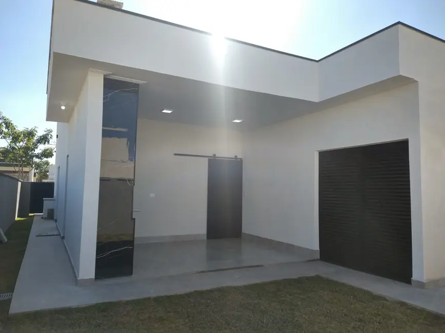 Foto 4 de Casa de Condomínio com 3 quartos à venda, 141m2 em Bairro do Grama, Cacapava - SP