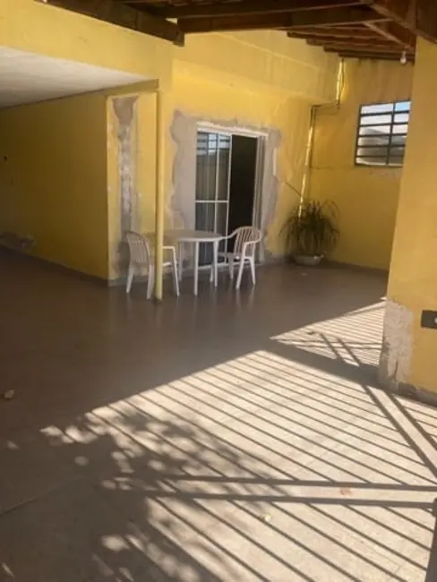 Foto 9 de Casa com 2 quartos à venda, 240m2 em Alto São Pedro, Taubate - SP