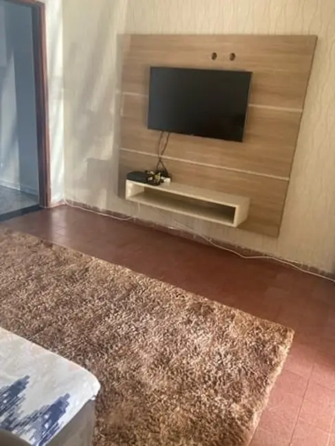 Foto 3 de Casa com 2 quartos à venda, 240m2 em Alto São Pedro, Taubate - SP