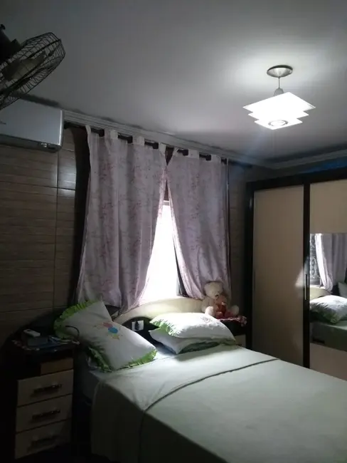 Foto 4 de Casa com 3 quartos à venda, 115m2 em Conjunto Residencial Araretama, Pindamonhangaba - SP