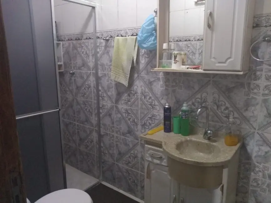 Foto 6 de Casa com 3 quartos à venda, 115m2 em Conjunto Residencial Araretama, Pindamonhangaba - SP