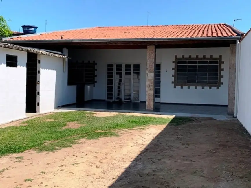 Foto 2 de Casa com 2 quartos à venda, 165m2 em Pindamonhangaba - SP