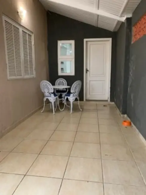 Foto 2 de Casa com 4 quartos à venda, 210m2 em Tremembe - SP