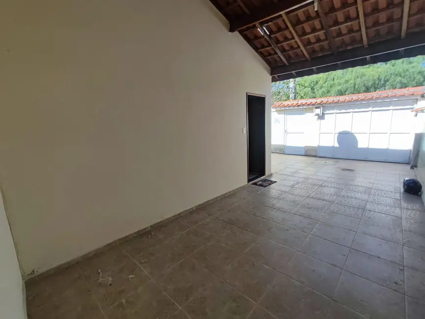Foto 3 de Casa com 2 quartos à venda, 117m2 em Residencial Vale das Acácias, Pindamonhangaba - SP