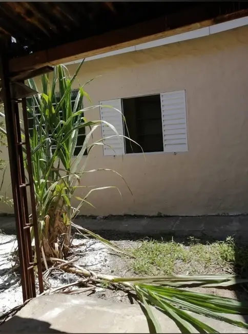 Foto 2 de Casa com 2 quartos à venda, 71m2 em Potim - SP