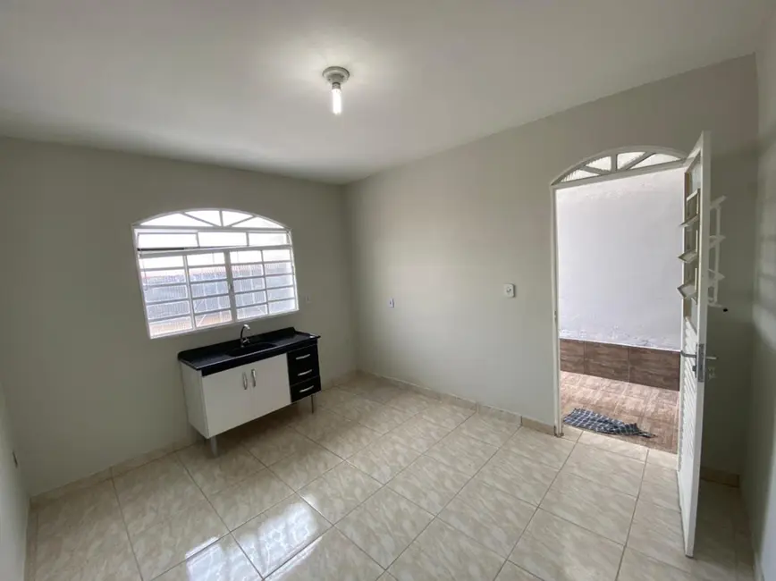 Foto 5 de Sobrado com 2 quartos à venda, 265m2 em Campos Elíseos, Taubate - SP