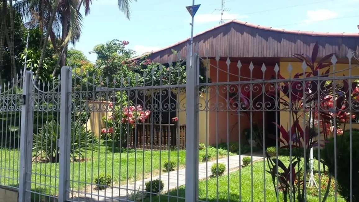 Foto 1 de Casa com 3 quartos à venda, 423m2 em Jardim Residencial Doutor Lessa, Pindamonhangaba - SP