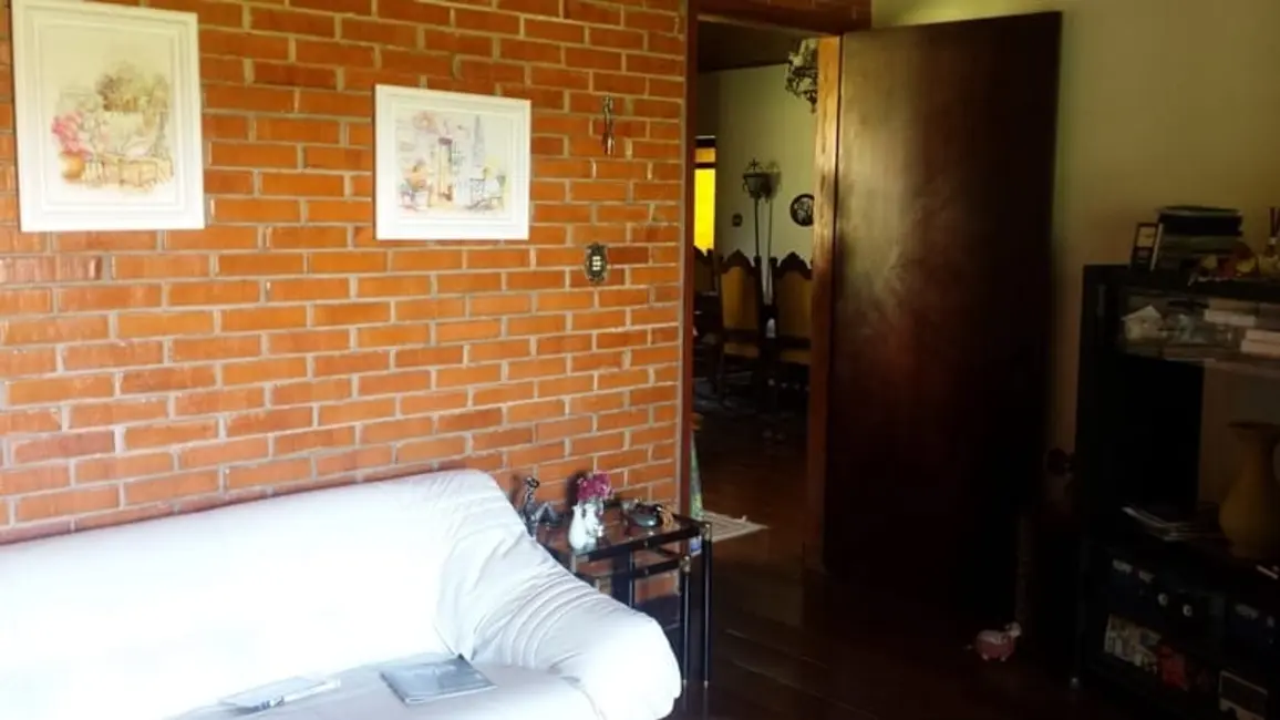 Foto 4 de Casa com 3 quartos à venda, 423m2 em Jardim Residencial Doutor Lessa, Pindamonhangaba - SP