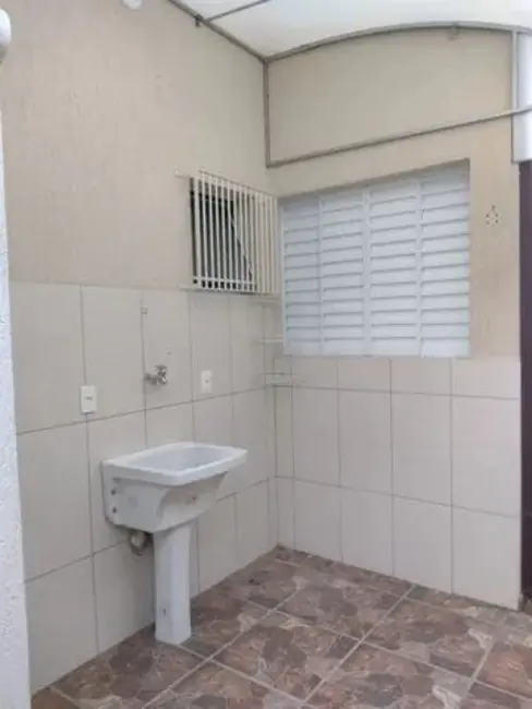 Foto 9 de Casa com 2 quartos à venda em Taubate - SP
