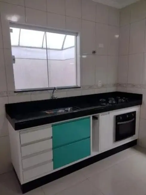 Foto 3 de Casa com 2 quartos à venda em Taubate - SP