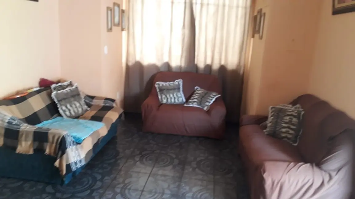 Foto 2 de Casa com 3 quartos à venda, 156m2 em Centro, Aparecida - SP