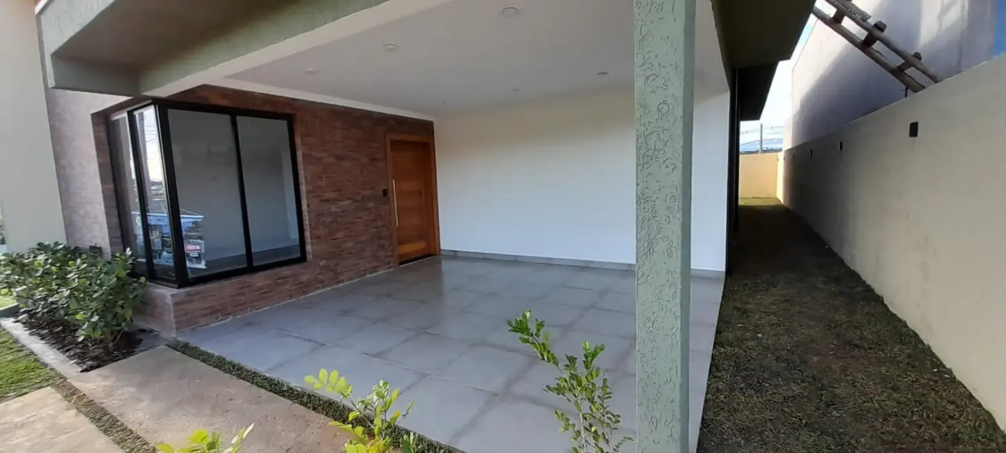 Foto 2 de Casa de Condomínio com 3 quartos à venda, 136m2 em Taubate - SP