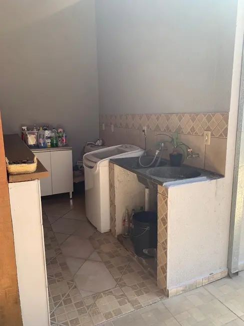 Foto 7 de Casa com 4 quartos à venda, 145m2 em Loteamento Residencial Andrade, Pindamonhangaba - SP