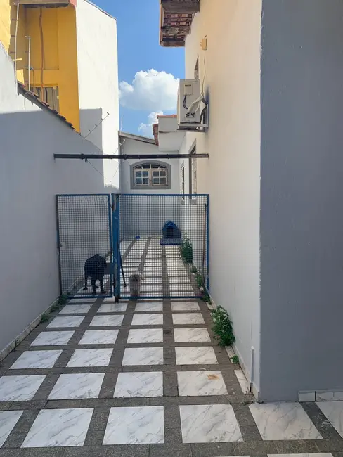 Foto 2 de Casa com 4 quartos à venda, 145m2 em Loteamento Residencial Andrade, Pindamonhangaba - SP