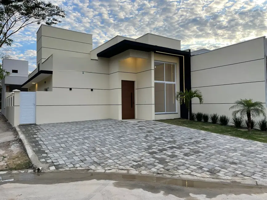 Foto 2 de Casa de Condomínio com 2 quartos à venda, 90m2 em Pindamonhangaba - SP