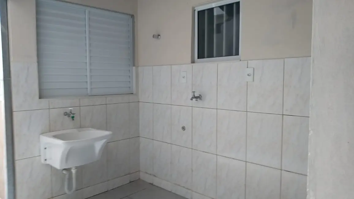 Foto 1 de Casa com 3 quartos à venda, 72m2 em Pindamonhangaba - SP