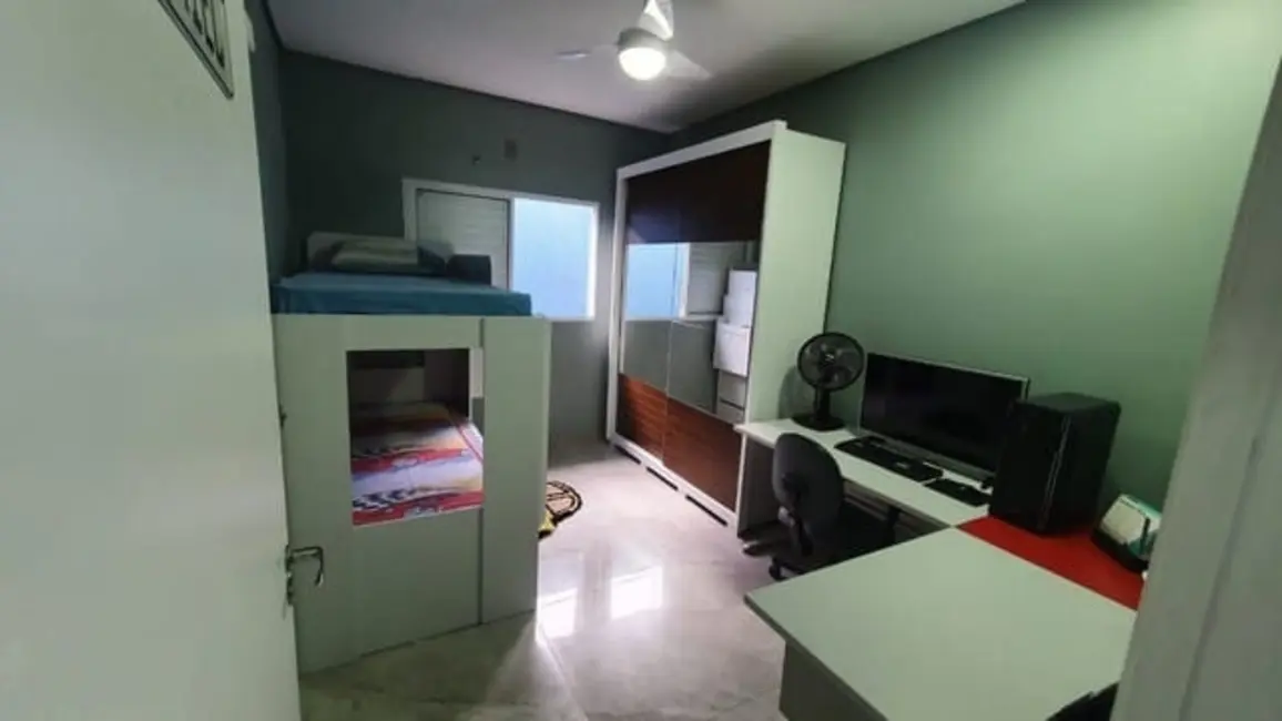 Foto 5 de Casa com 3 quartos à venda, 210m2 em Jardim Morumby, Taubate - SP