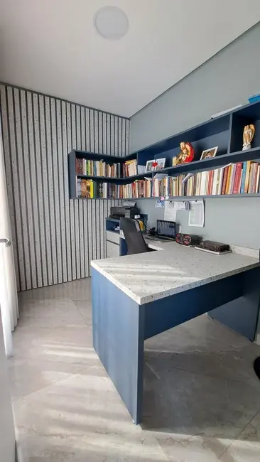 Foto 4 de Casa com 3 quartos à venda, 210m2 em Jardim Morumby, Taubate - SP