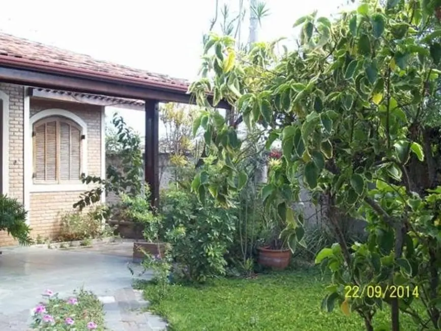 Foto 2 de Casa com 3 quartos à venda, 231m2 em Jardim Residencial Doutor Lessa, Pindamonhangaba - SP
