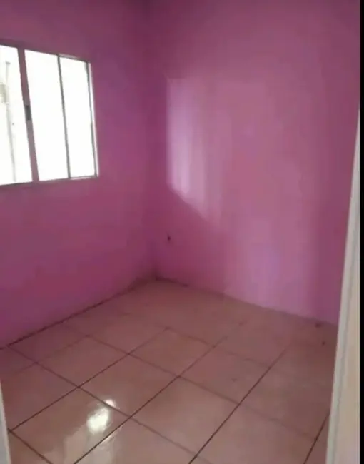 Foto 4 de Casa com 2 quartos à venda, 150m2 em Conjunto Residencial Araretama, Pindamonhangaba - SP