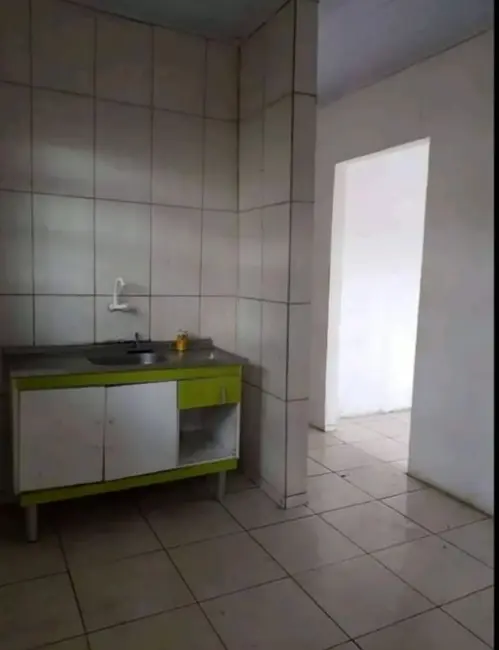 Foto 3 de Casa com 2 quartos à venda, 150m2 em Conjunto Residencial Araretama, Pindamonhangaba - SP