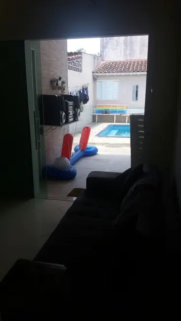 Foto 2 de Casa com 3 quartos à venda, 200m2 em Potim - SP