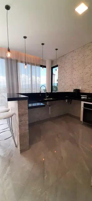 Foto 4 de Casa com 3 quartos à venda, 250m2 em Village Mantiqueira, Guaratingueta - SP