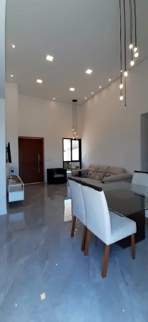 Foto 5 de Casa com 3 quartos à venda, 250m2 em Village Mantiqueira, Guaratingueta - SP