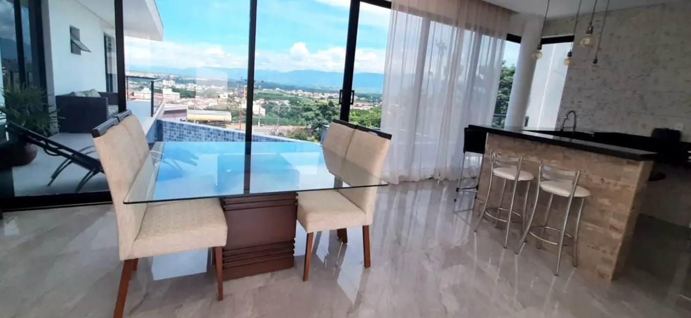 Foto 8 de Casa com 3 quartos à venda, 250m2 em Village Mantiqueira, Guaratingueta - SP