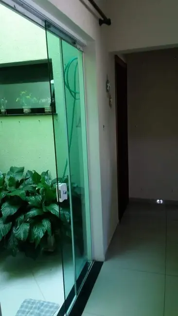 Foto 4 de Sobrado com 3 quartos à venda, 147m2 em Residencial Village Santana, Guaratingueta - SP