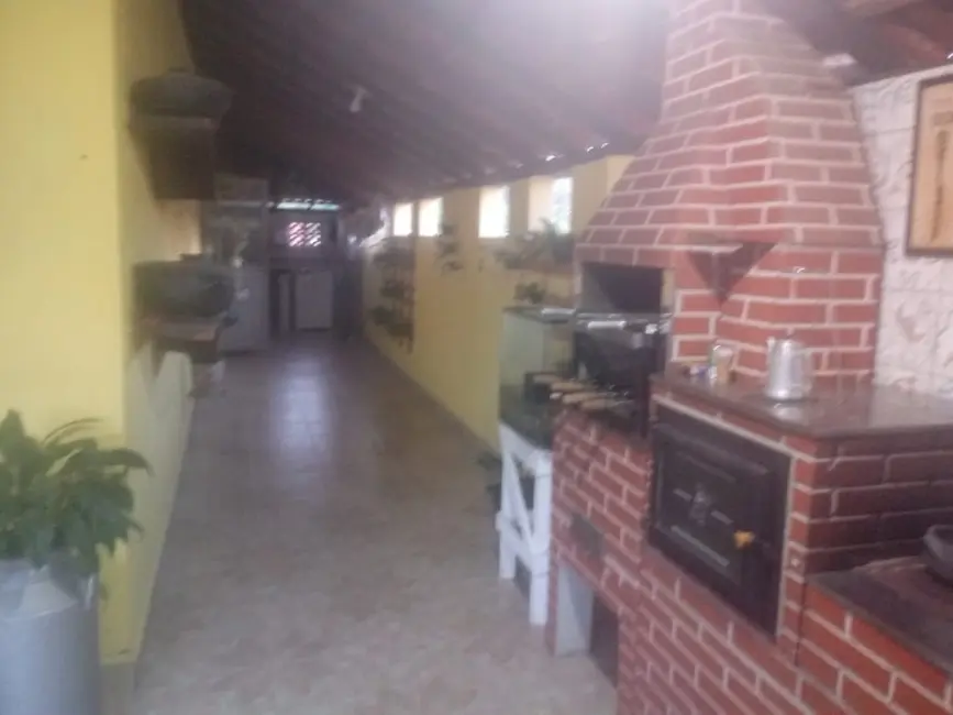 Foto 3 de Casa com 3 quartos à venda, 600m2 em Bom Sucesso, Pindamonhangaba - SP