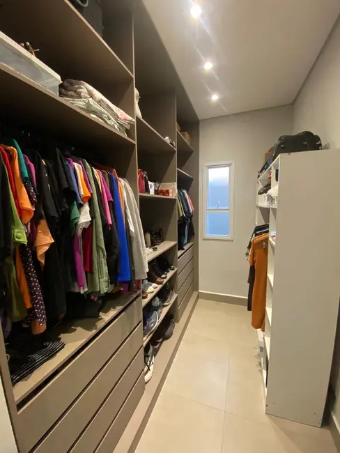 Foto 6 de Casa de Condomínio com 3 quartos à venda, 150m2 em Bairro do Grama, Cacapava - SP