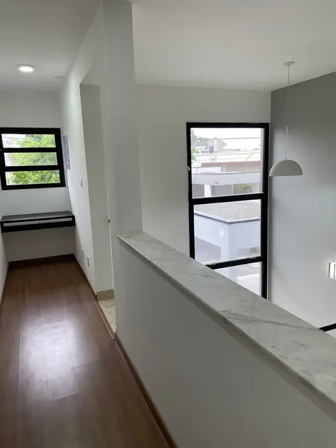 Foto 7 de Casa de Condomínio com 3 quartos à venda, 250m2 em Tremembe - SP
