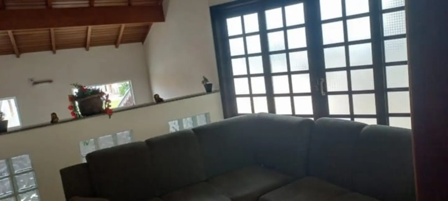 Foto 5 de Sobrado com 4 quartos à venda, 250m2 em Residencial San Marino, Taubate - SP