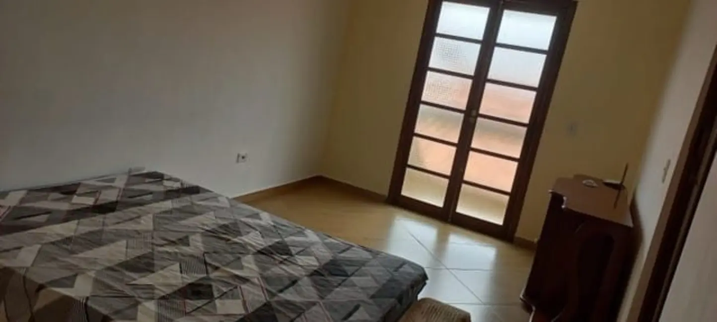 Foto 6 de Sobrado com 4 quartos à venda, 250m2 em Residencial San Marino, Taubate - SP